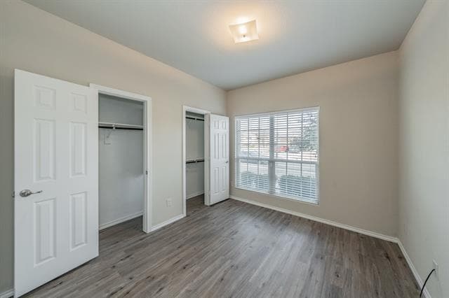 Building Photo - 643 Alexander St