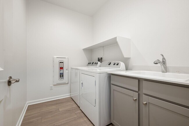 Building Photo - 78879 Fortuna Pl
