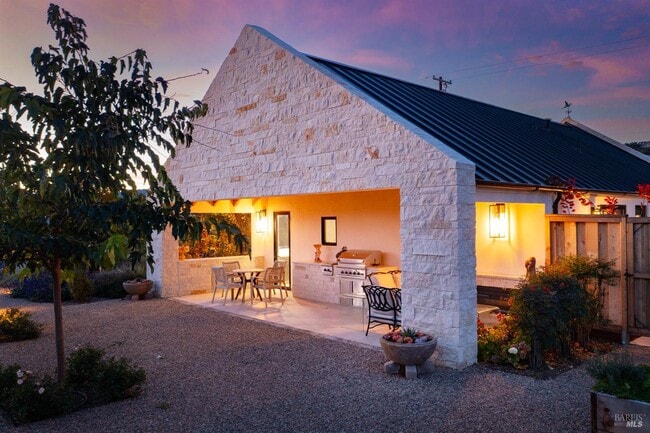 Building Photo - 6161 Silverado Trail