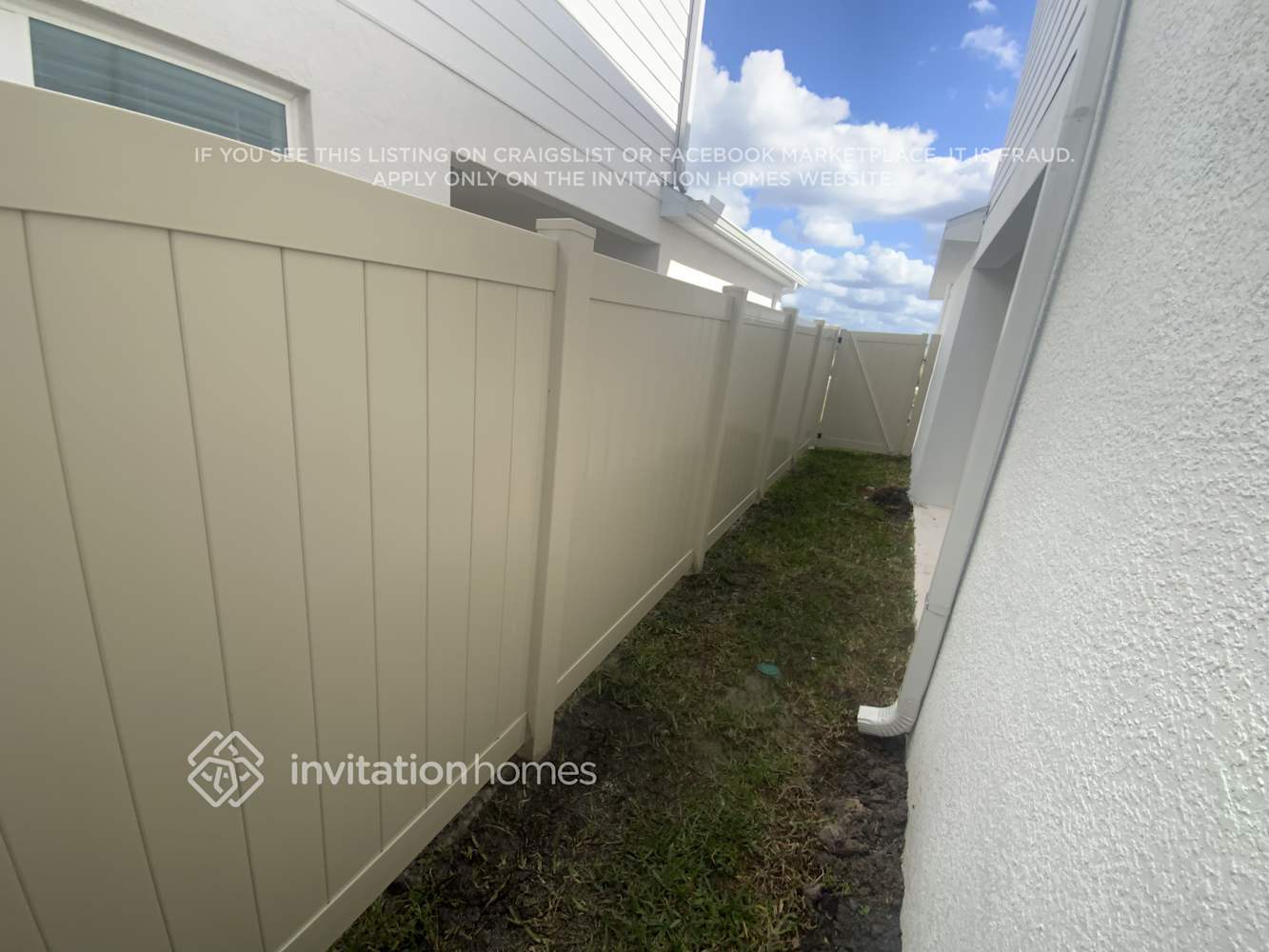 Building Photo - 1883 Tohoqua Blvd