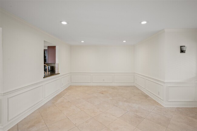 Building Photo - 9417 Bassoon Dr