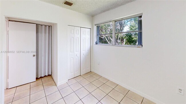 Building Photo - 15611 SW 296th St