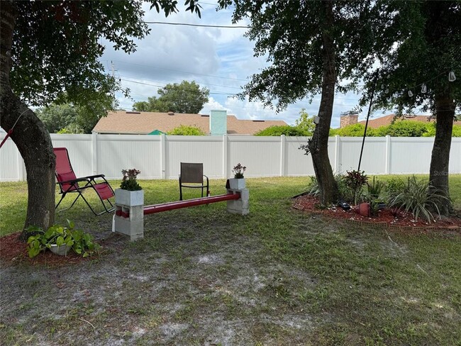Building Photo - 3007 Hallow Dr