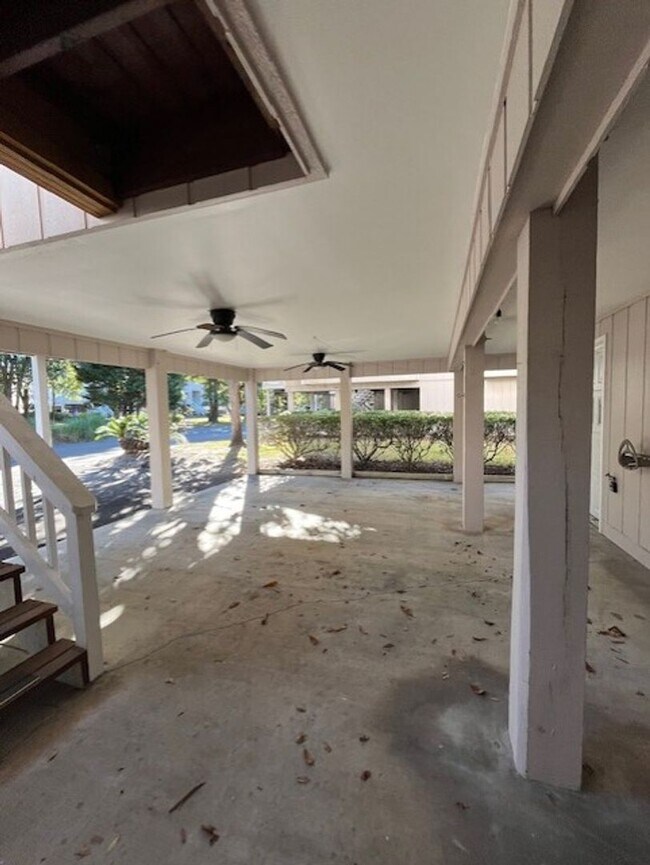 Building Photo - 1200 St Joseph St