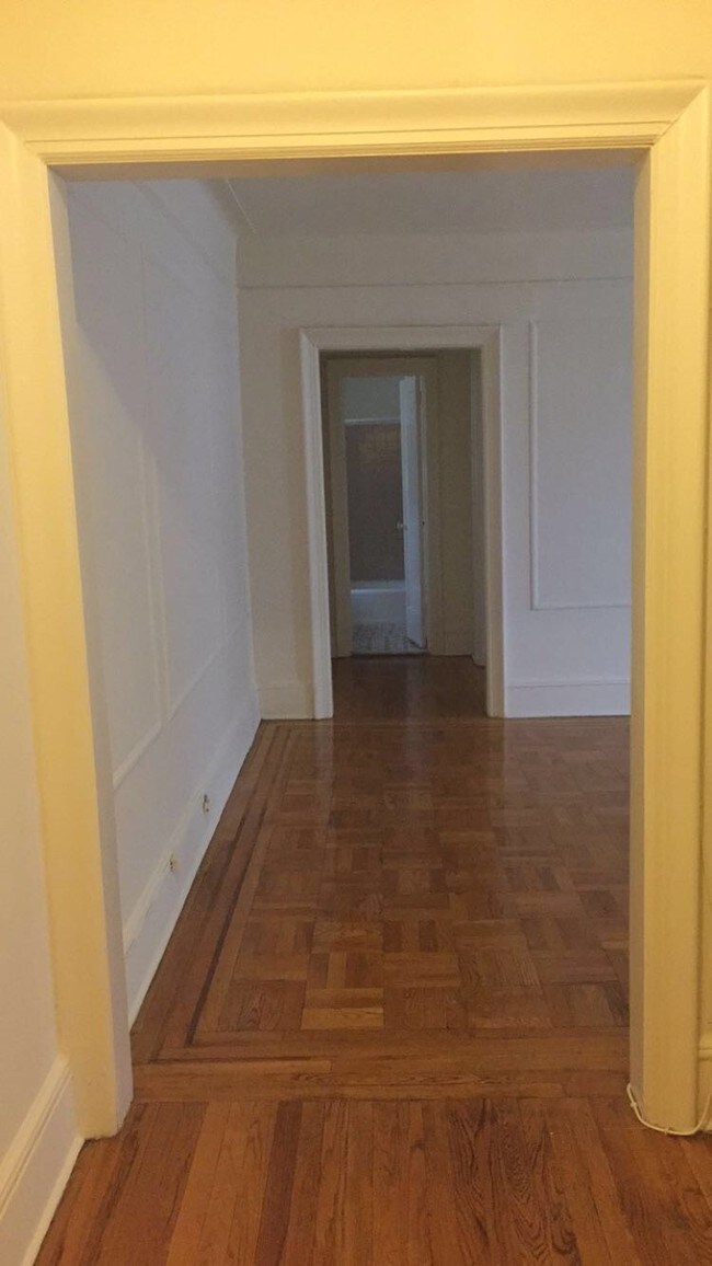 Clinton Arms 215 Clinton Pl Hackensack NJ 07601 Apartment Finder