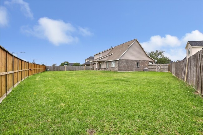 Building Photo - 14006 Tobago Ct