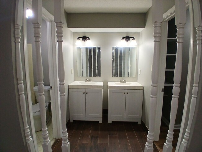 Building Photo - Blend of scale and sophistication in this expansive 3-bedroom, 2 bath residence - Open To Section 8