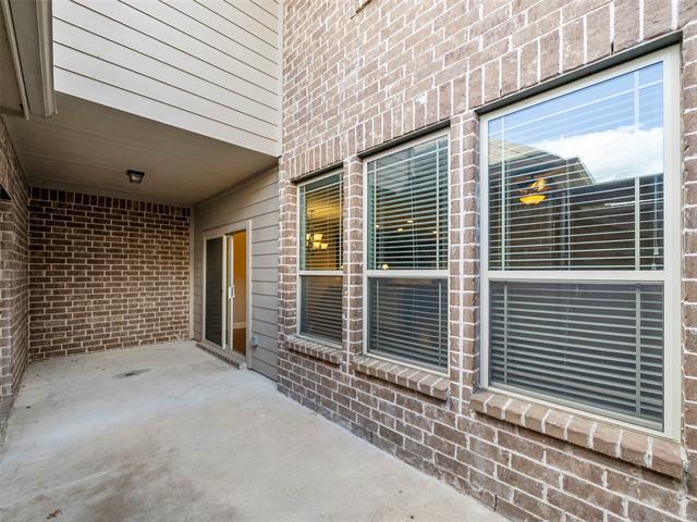 Building Photo - 309 Tottenham Ct