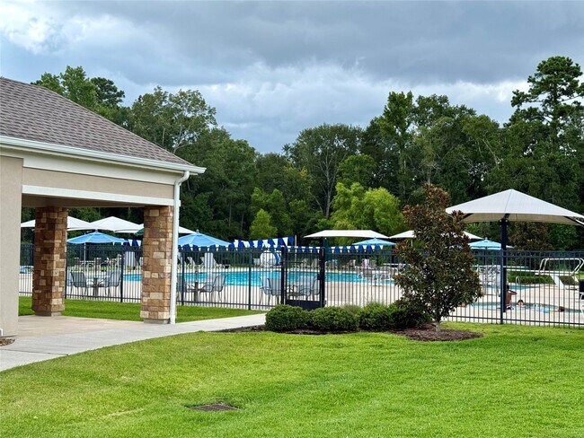 Building Photo - 4914 Chester Lk Ln