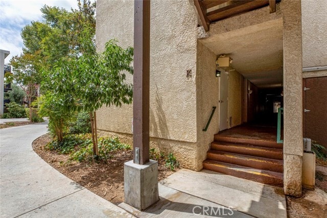Building Photo - 5460 White Oak Ave