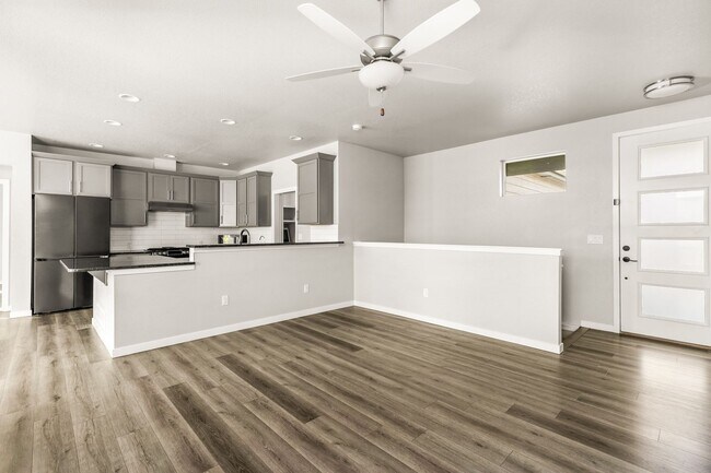 Building Photo - 6837 Grassy Range Dr