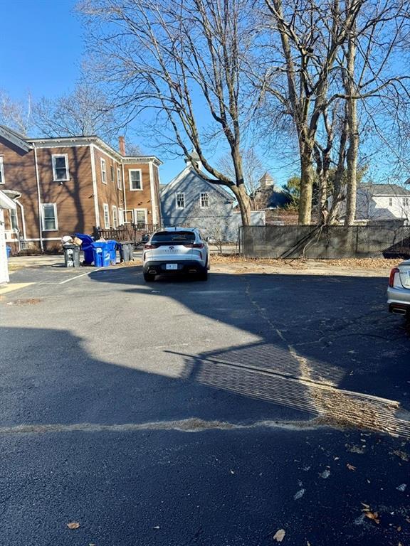 Building Photo - 209 Cottage St.