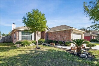 Building Photo - 207 Mollie Dr