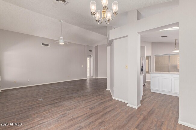 Building Photo - 8651 N 107th Dr
