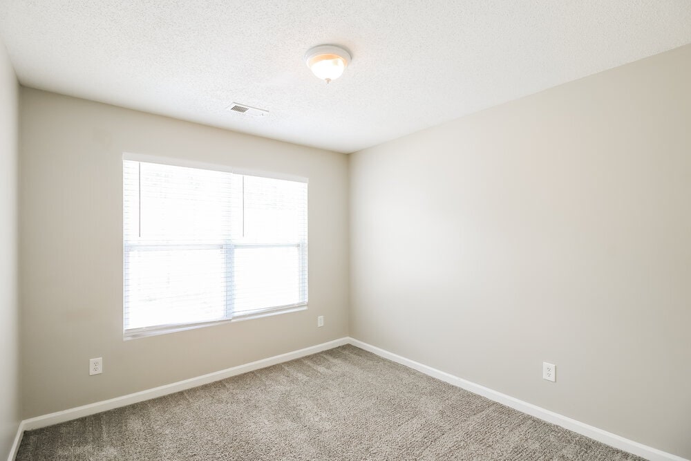 Building Photo - 2285 Bigwood Trl