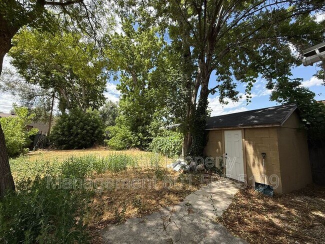 Building Photo - 3180 S 400 E