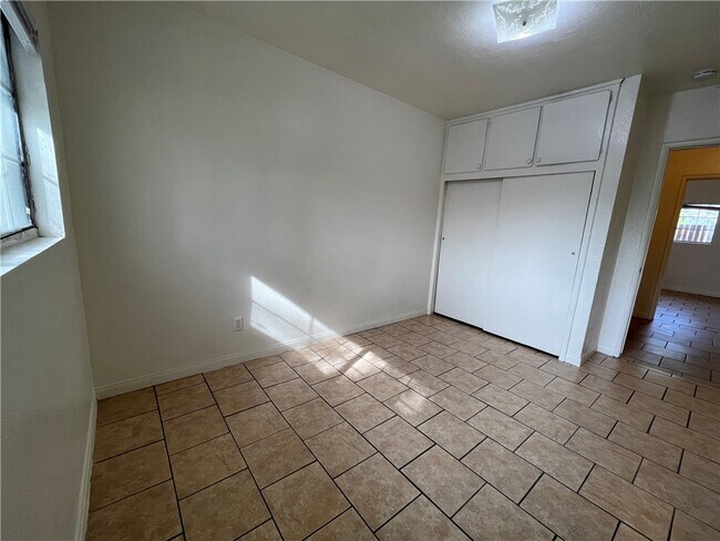 Building Photo - 6098 10th St