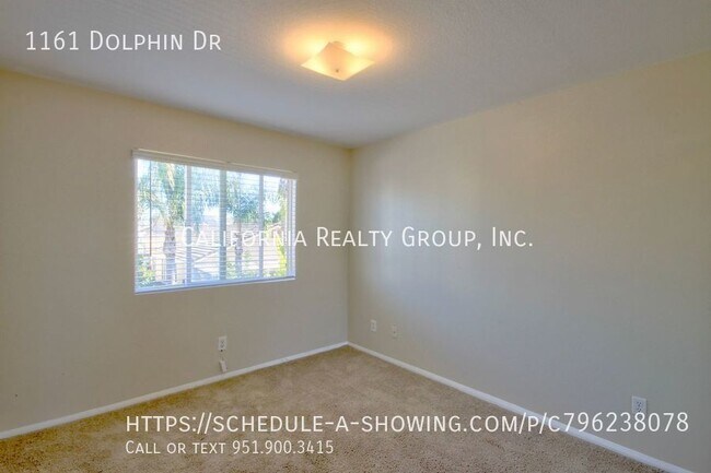 Building Photo - 1161 Dolphin Dr