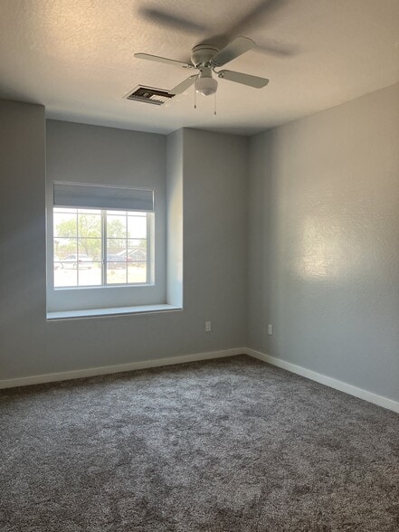 Building Photo - 720 S 600 W