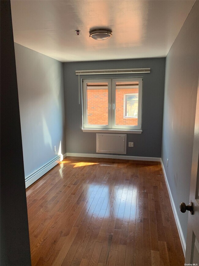 Building Photo - 150- 50 Cohancy St