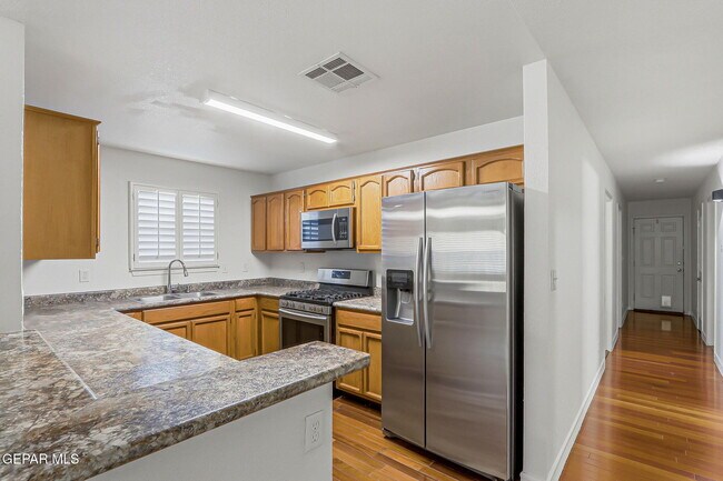 Building Photo - 7362 Mesquite Sun Ln