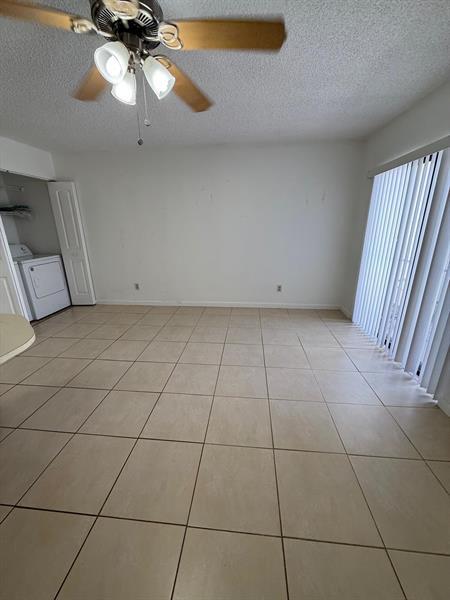 Building Photo - 645 Executive Center Dr