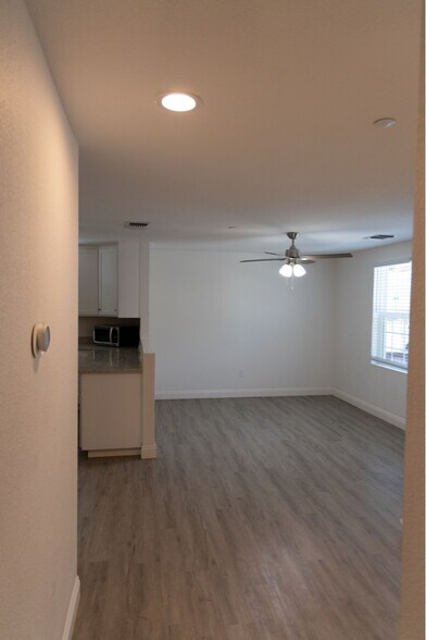 Building Photo - 3309 San Jose Way