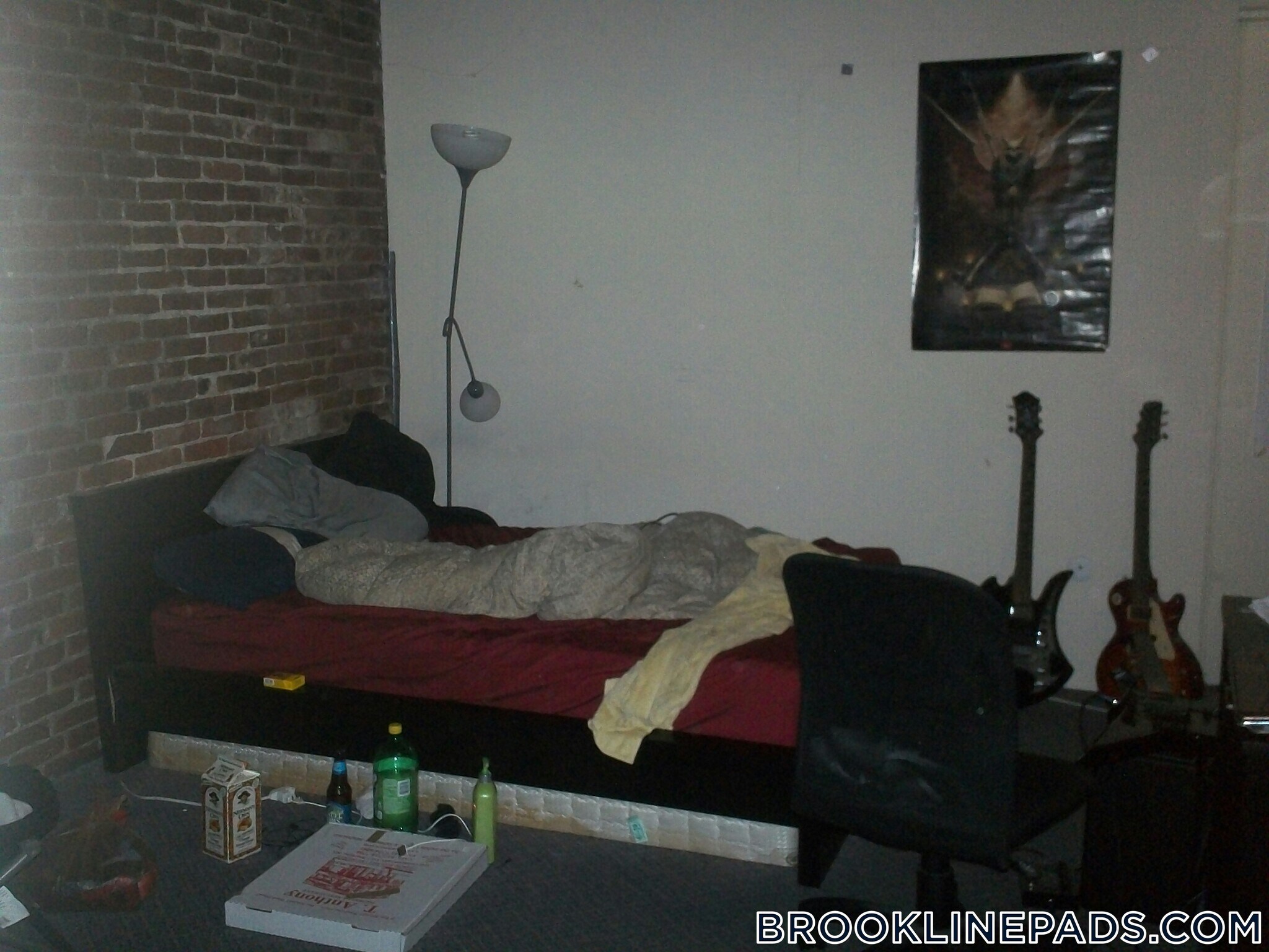 Building Photo - 25 St Marys Ct