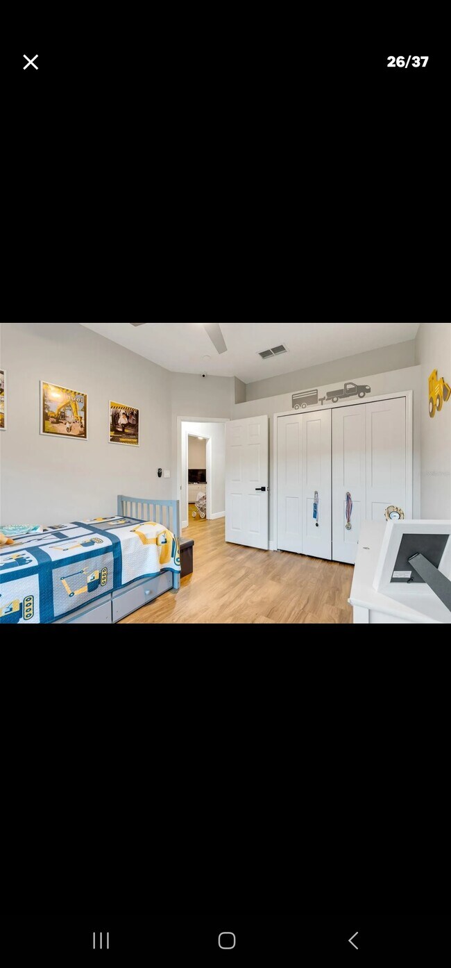 Building Photo - 2707 Scarborough Dr
