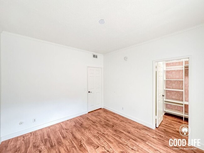 Building Photo - 5691 E Stetson Ct