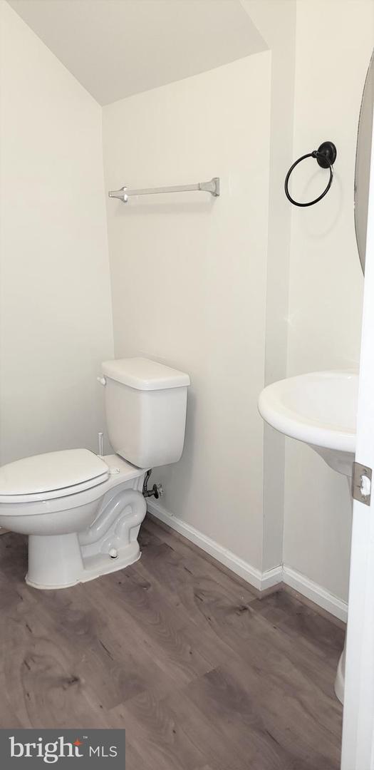 Building Photo - 8709 Spring Brook Way