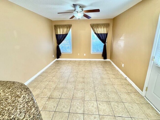 Building Photo - MOVE IN SPECIAL!!! Now leasing a 4-bedroom 3 bath home in Arlington. Great location and great sch...