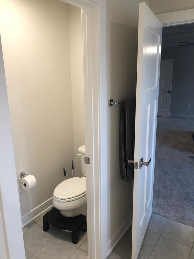 Building Photo - 2198 Craven Ln