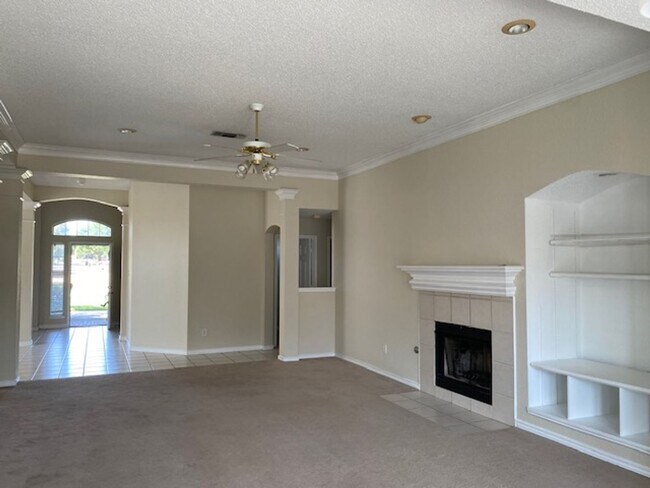 Building Photo - Coming Soon in Fort Worth! 4 bedroom with ...