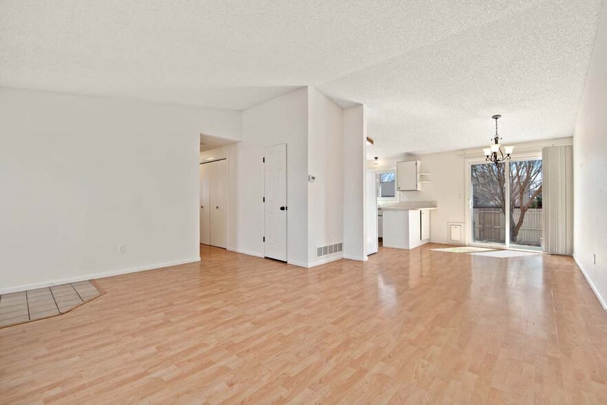 living room - 278 E 42nd St