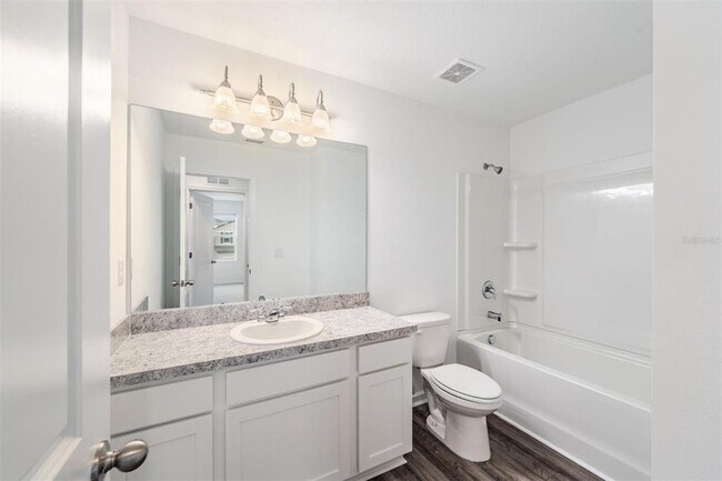 Building Photo - 35412 Eastbrook Ave