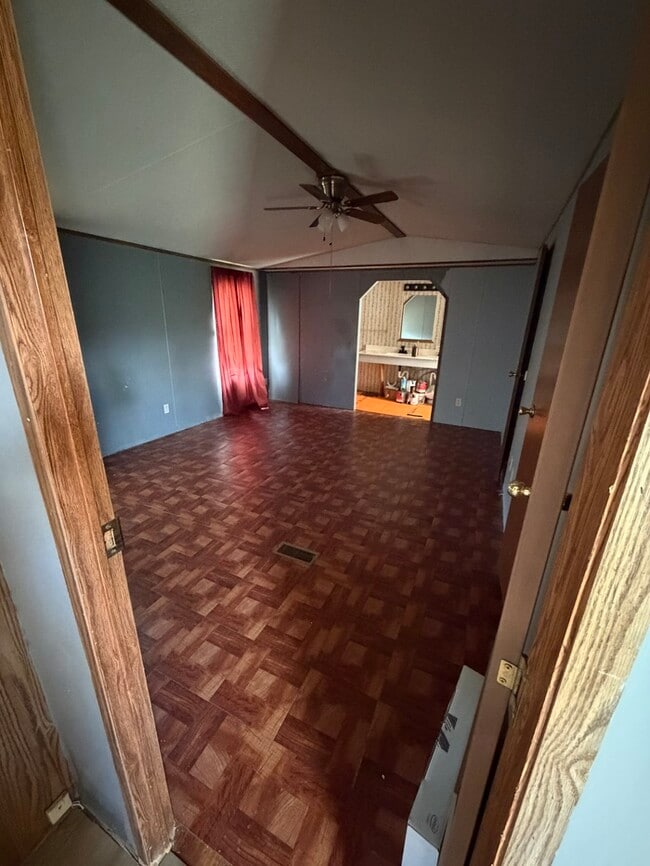 Building Photo - 157 Goodlett Dr