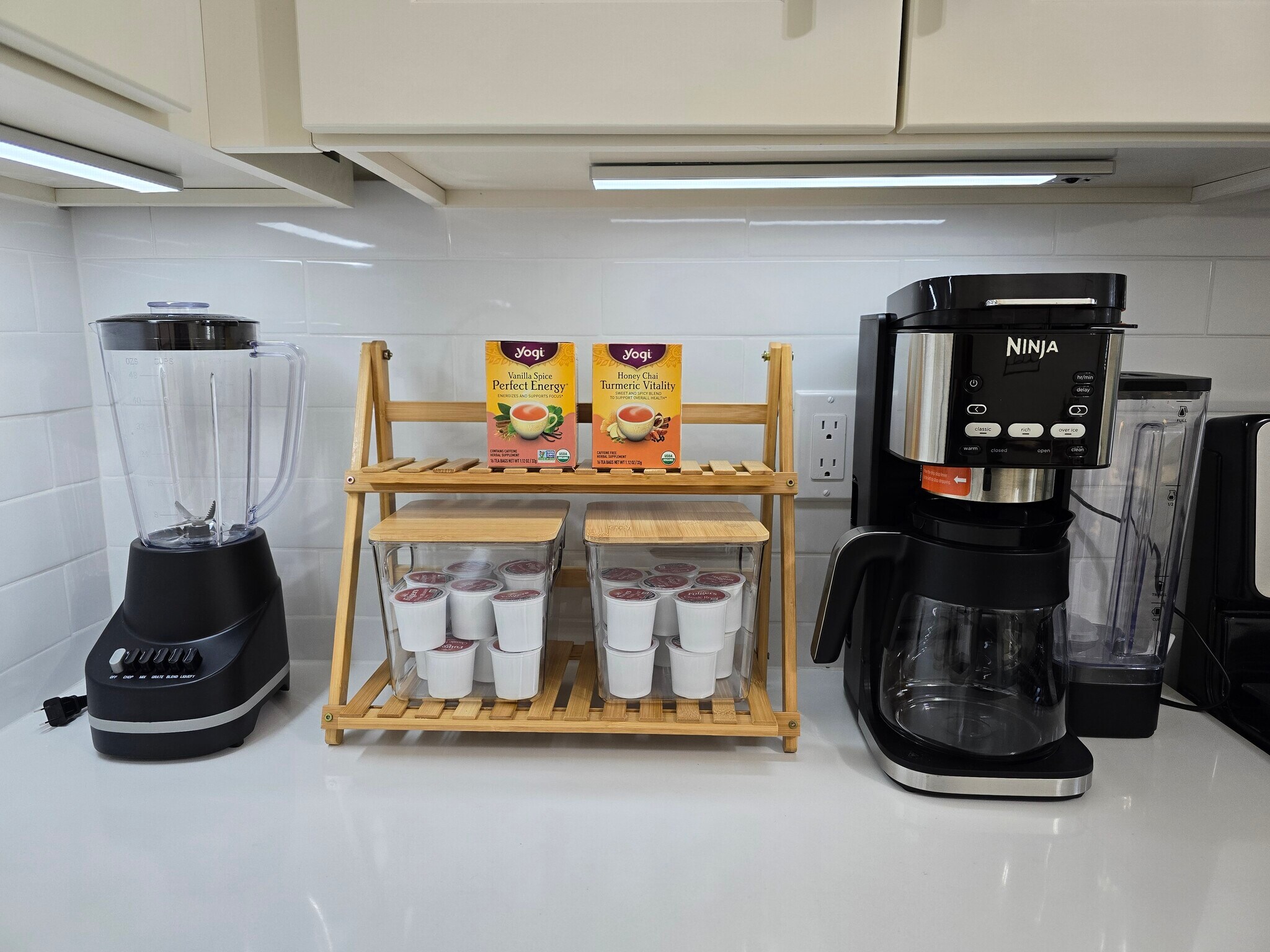 Building Photo - 396 Kaplan Ave