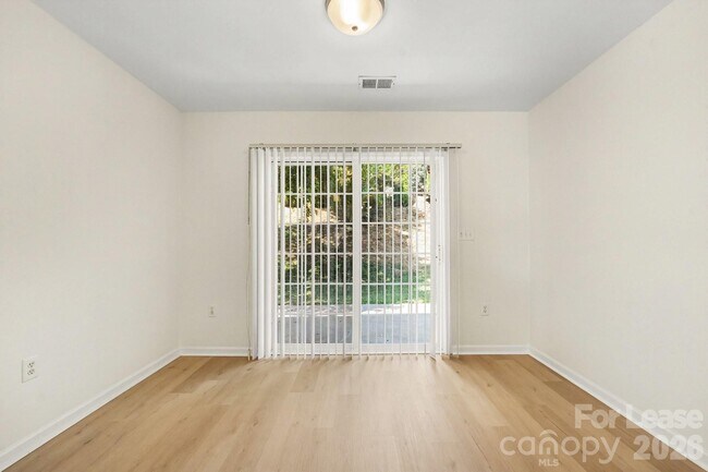 Building Photo - 2163 Wexford Way