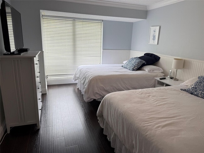 Building Photo - 22861 Ironwedge Dr