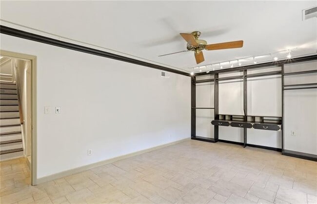 Building Photo - 36 Ivy Pkwy NE