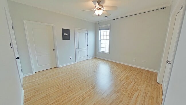 Building Photo - 1324 Kershaw Loop