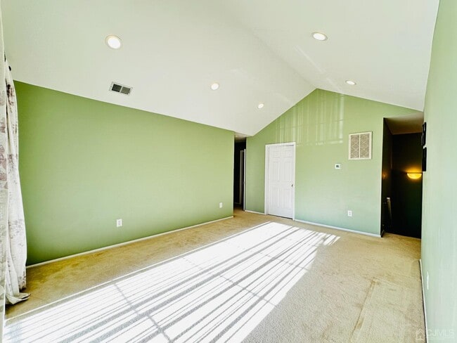 Building Photo - 808 Cypress Ln