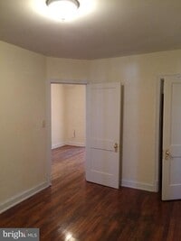 Building Photo - 1830 Independence Ave SE