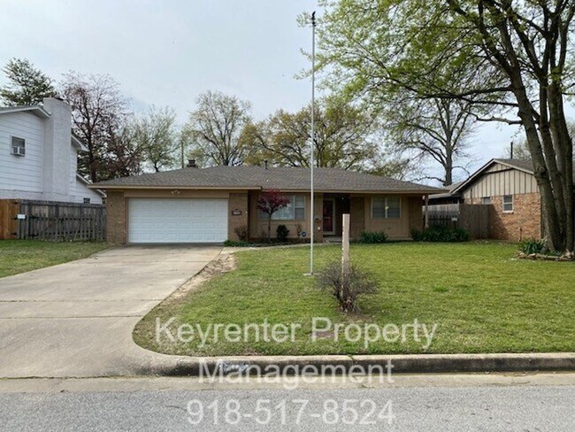 Building Photo - 3 Bed | 2 Full Bath | 31st & Memorial