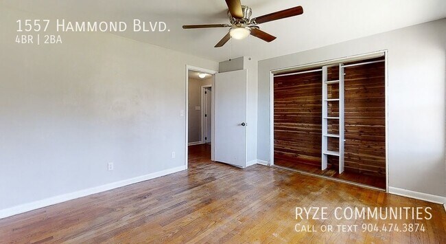 Building Photo - Beautiful Pool Home - Fenced in Yard - Sty...