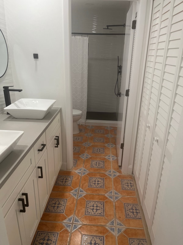 Building Photo - 3193 Windrush Bourne