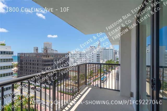 Building Photo - 1800 Collins Ave