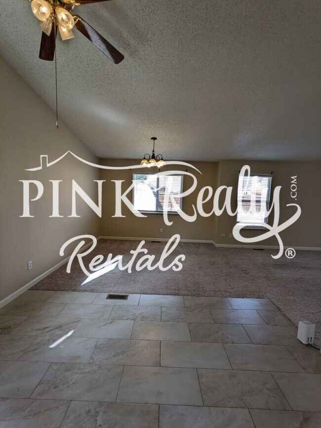 Building Photo - 415 Garwood Ct