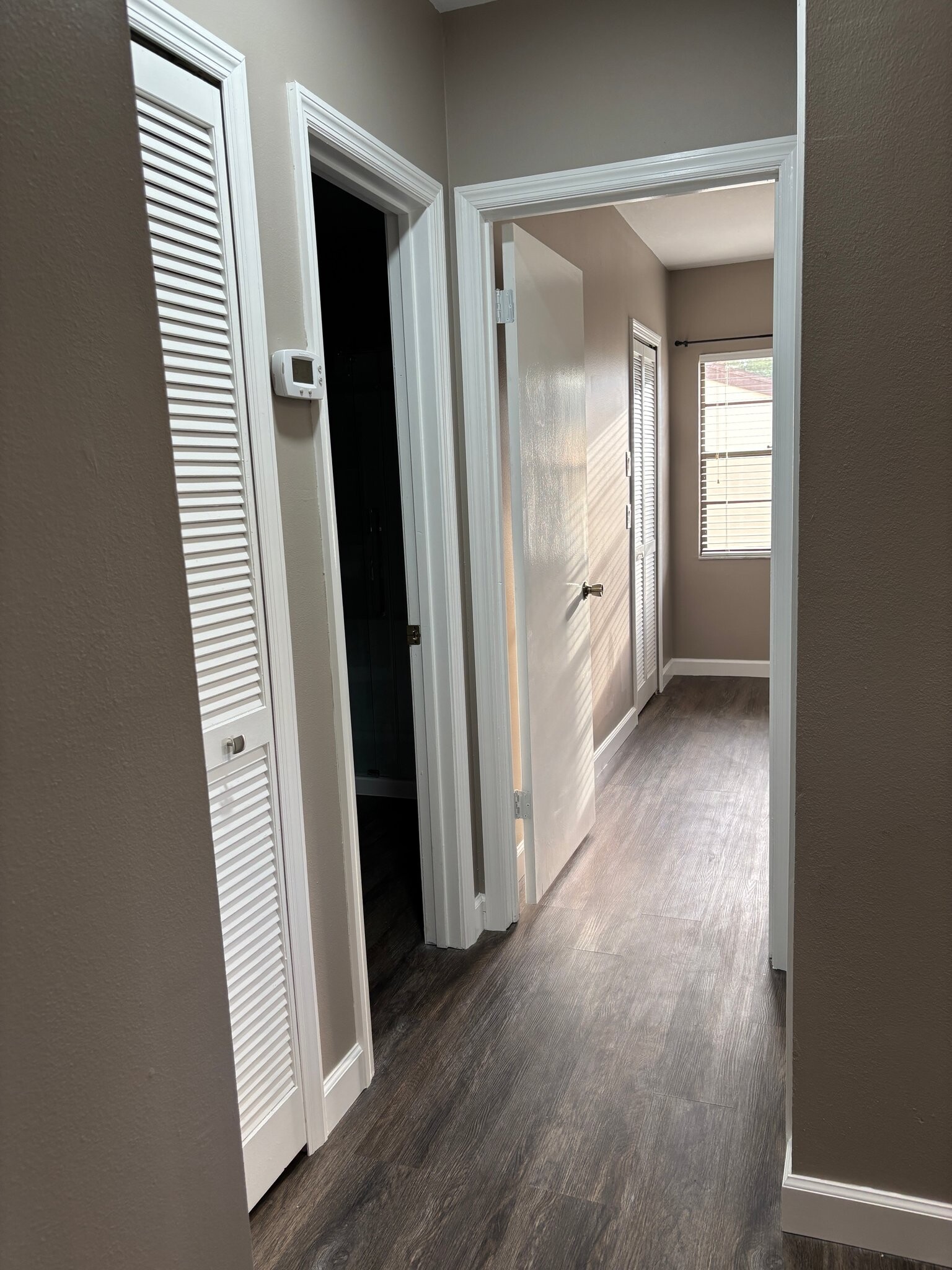 Building Photo - 3437 E Fort King St